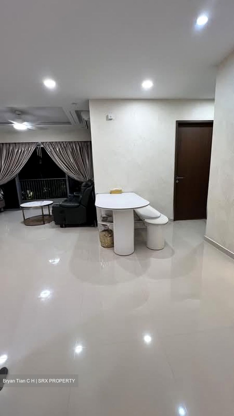 The Visionaire (D27), Condominium #588104951